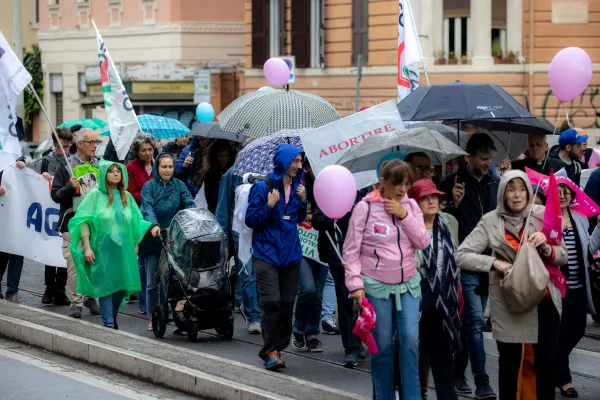 Participants braved the rain to march in Italy's national "Demonstration for Life" in central Rome on May 20, 2023. Daniel Ibanez/CNA