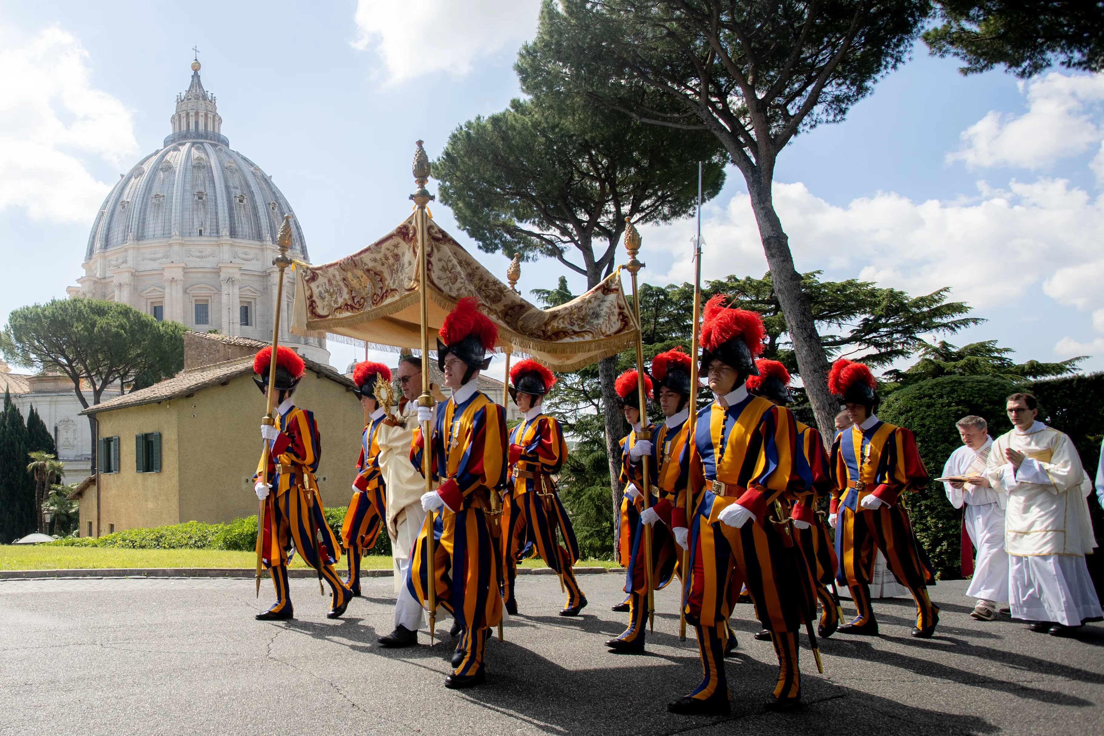 A Eucharistic procession in the Vatican Gardens on the Solemnity of the Most Holy Body and Blood of Christ  on June 11, 2023.?w=200&h=150