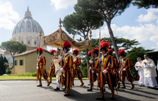 A Eucharistic procession in the Vatican Gardens on the Solemnity of the Most Holy Body and Blood of Christ  on June 11, 2023. Daniel Ibáñez/CNA