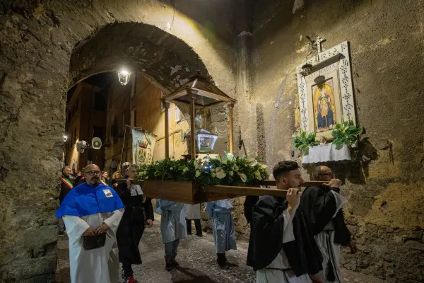 The procession of the purported skull of St. Thomas Aquinas in Priverno, Italy, March 7, 2024. Credit: Daniel Ibanez/CNA