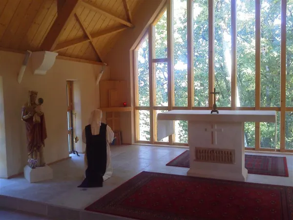 The Priory of the Little Sisters (above) and the chapel (below).  The Little Sisters Disciples of the Lamb