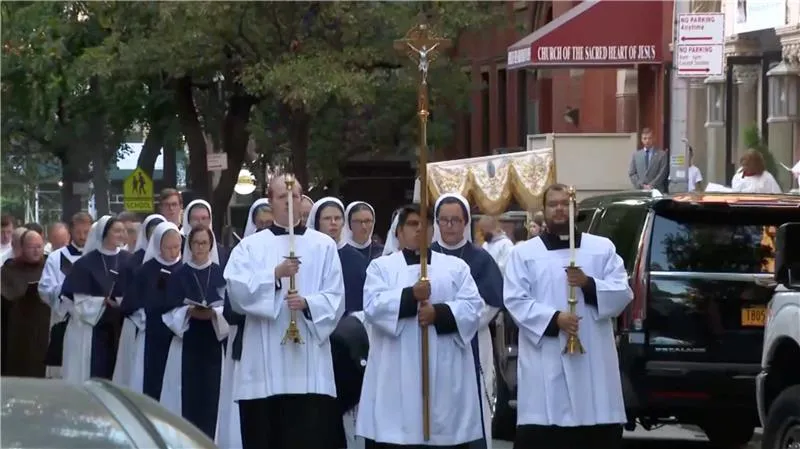 Jesus Christ, Truly Present in the Holy Eucharist was lifted high in a Eucharistic procession through the streets of New York City Oct. 11.?w=200&h=150