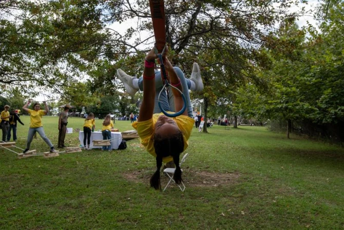 Youth rally on St. Clements Island