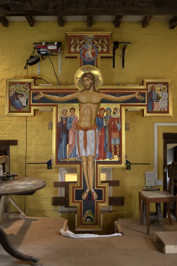 The 3m crucifix for St Mary’s Catholic Cathedral in Aberdeen, Texas, painted by Martin Earle and Jim Blackstone. Credit: Courtesy of Martin Earle