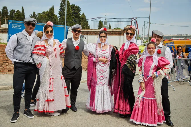 People in Madrid donned traditional clothing known as “traje de chulapa” in Spanish for the feast of St. Isidore.