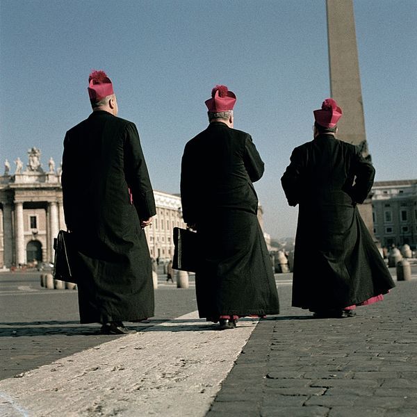 Second Vatican Council cardinals leaving St. Peter’s, circa 1963-1965. Photo credit: Lothar Wolleh/Wikimedia Commons