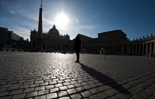 St. Peter’s Square. Mazur/catholicnews.org.uk.