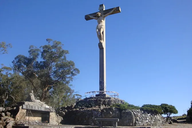 Tandil Argentina crucifix stations of the cross