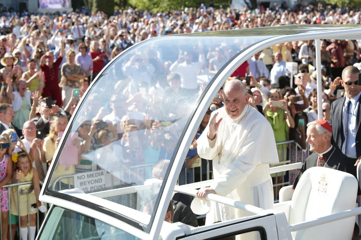 Pope Francis arrives at the Basilica of the National Shrine of the Immaculate Conception, Sept. 23, 2015?w=200&h=150