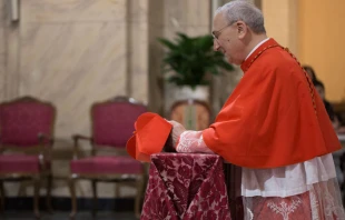 Cardinal Mario Zenari takes possession of the Church of Santa Maria delle Grazie alle Fornaci in Rome, Italy on March 25, 2017. Daniel Ibáñez/CNA.