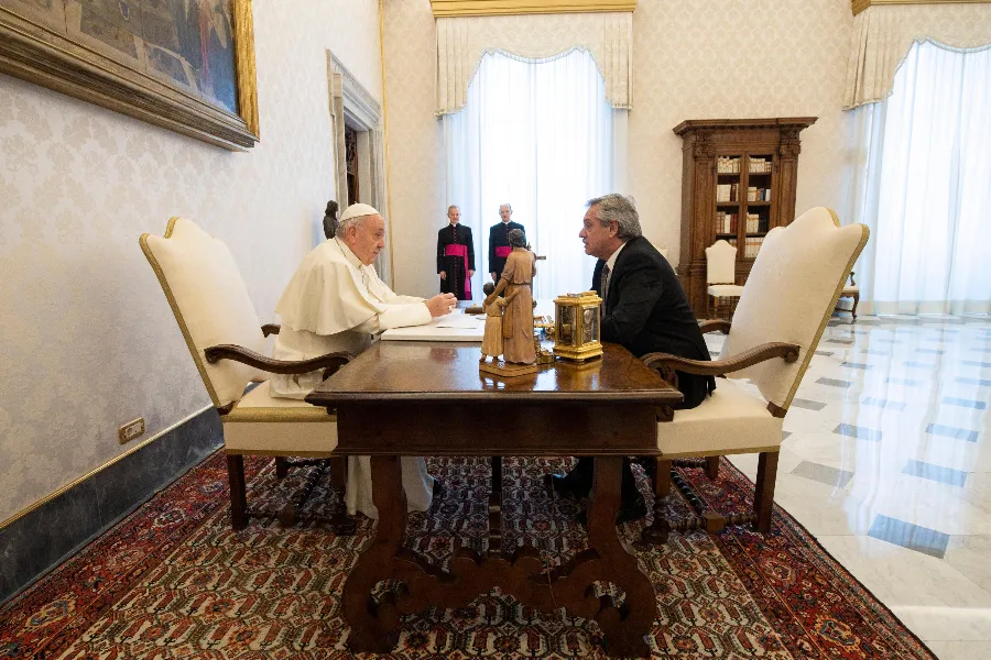 What happens when the pope receives a head of state? | Catholic Agency