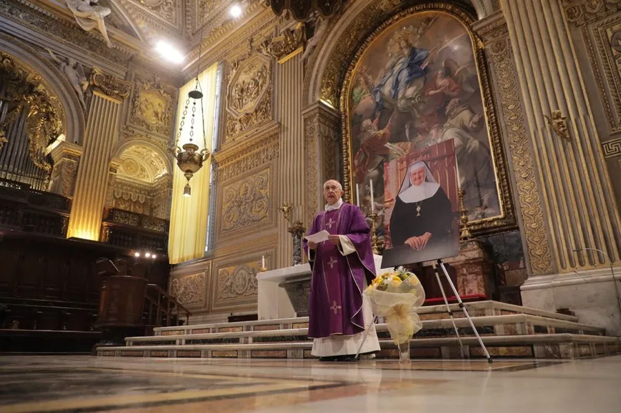 Cardinal Fernando Filoni celebrates Mass in suffrage of Mother Angelica at the Choir Chapel in St. Peter’s Basilica on March 27, 2021.?w=200&h=150