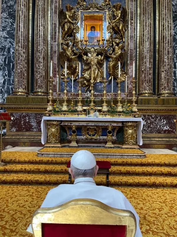 Pope Francis visits the Basilica of St. Mary Major after being discharged from Rome’s Gemelli Hospital, July 14, 2021. / Vatican Media.