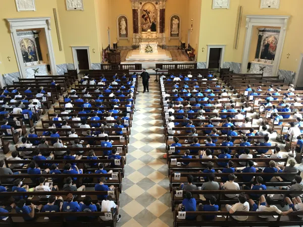 Students fill Holy Cross Chapel, built in 2018. / Jimmy Mitchell