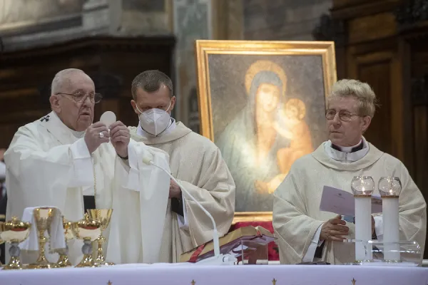 Pope Francis says Mass at the Church of Santo Spirito in Sassia on Divine Mercy Sunday, April 11, 2021. Vatican Media.