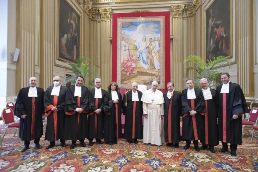 Pope Francis meets members of the Tribunal of Vatican City State in the Apostolic Palace’s Hall of Blessings March 27, 2021?w=200&h=150