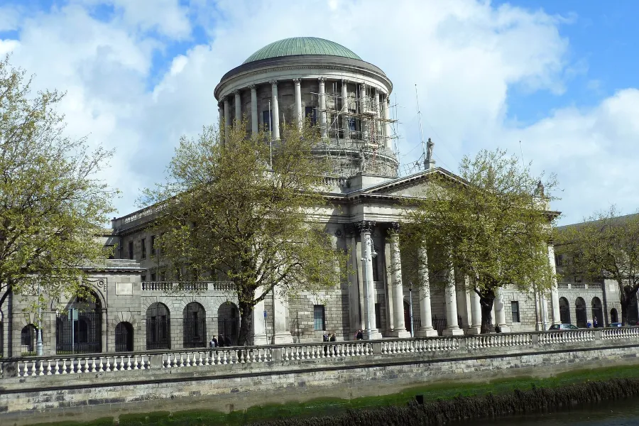 The Four Courts in Dublin, the principal seat of Ireland’s High Court.?w=200&h=150
