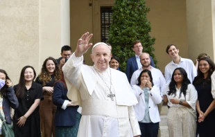 Pope Francis’ general audience in the San Damaso Courtyard of the Apostolic Palace, June 9, 2021. Vatican Media.