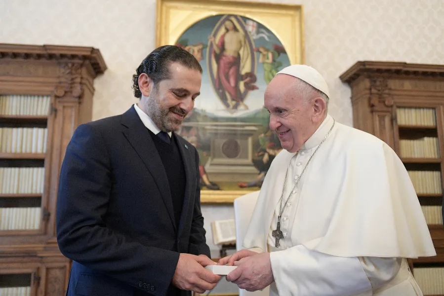 Saad Hariri, Prime Minister-designate of Lebanon, meets with Pope Francis at the Vatican, April 22, 2021.?w=200&h=150