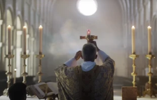 Mass at St. Michael’s Abbey in California. Credit: “EWTN News In Depth”/Screenshot