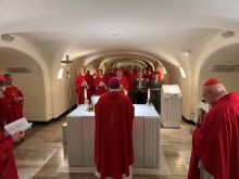 The visit of the German bishops to Rome in November 2022 began with a Holy Mass in the grottoes of St. Peter's Basilica.