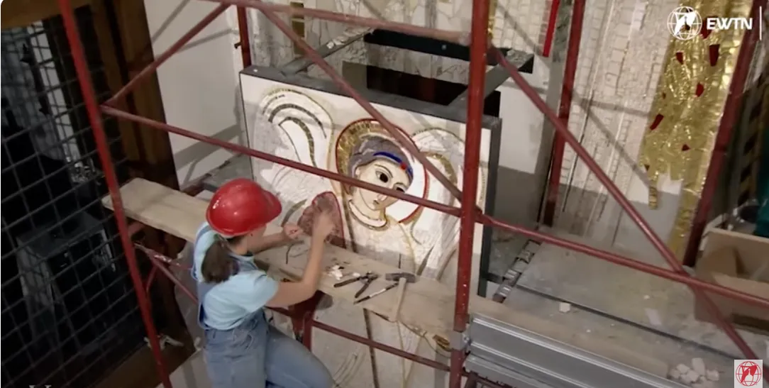 Sacred art under construction at Centro Aletti.?w=200&h=150