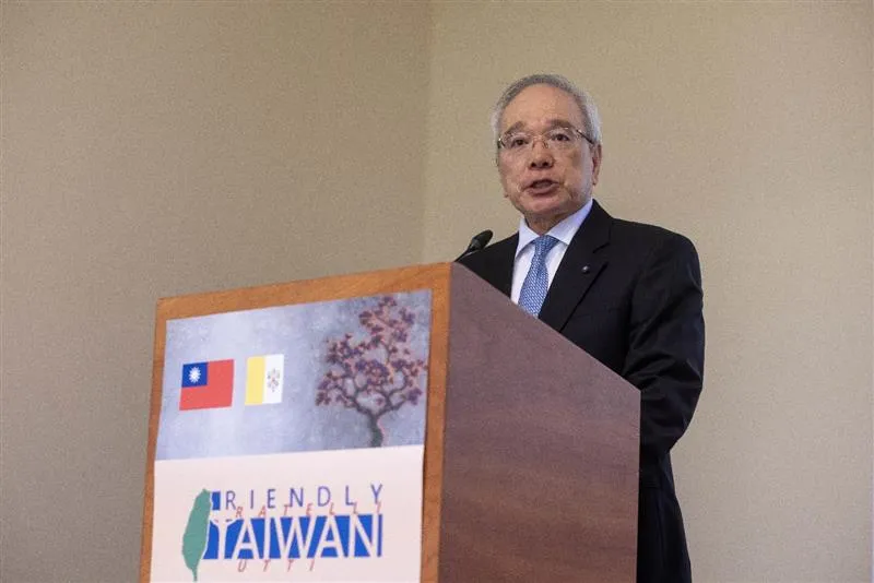 Taiwan’s Ambassador to the Holy See Matthew Lee speaks Oct. 5, 2023, at a reception with members of the diplomatic corps accredited to the Vatican. Lee underlined that “Taiwan will do whatever we can to remain on the road of peace.”?w=200&h=150