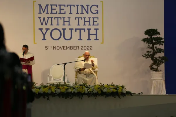Pope Francis addresses young people at Sacred Heart School in Bahrain on Nov. 5, 2022. Alexey Gotovsky/EWTN