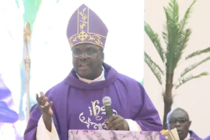 Bishop Emmanuel Badejo of Oyo preaches the homily at the funeral of the Owo Pentecost massacre victims, June 17, 2022
