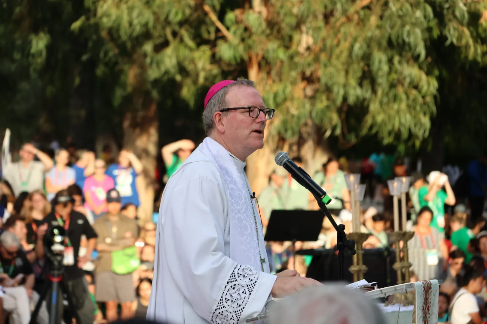 Bishop Robert Barron speaks to tens of thousands of young people at a World Youth Day gathering in Lisbon, Portugal, Aug. 2, 2023. The event, hosted by the U.S. bishops’ conference, culminated in a eucharistic procession and Holy Hour.?w=200&h=150