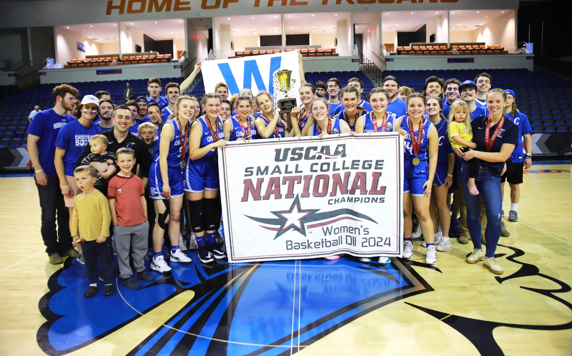 The Christendom College Women's Basketball team wins the 2024 USCAA DII National Championship.?w=200&h=150