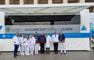 A mobile health clinic in St. Peter’s Square on Oct. 25, 2021. Alexey Gotovsky/CNA.