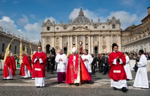 Pope Francis celebrates Palm Sunday in St. Peter’s Square, April 14, 2019. Vatican Media.
