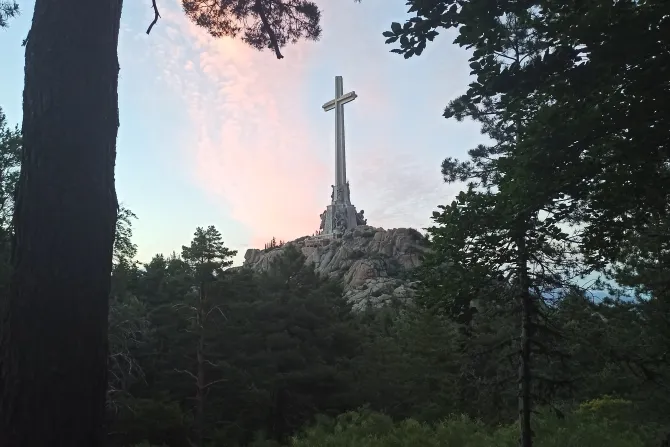 The world's largest cross in the Valley of the Fallen
