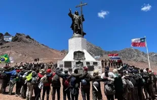 More than 100 pilgrims arrived at the Bellavista Shrine in Santiago, Chile, Feb. 2, 2023. Credit: Instagram Cruzada de María