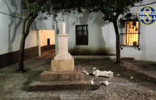 The Cross of San Lázaro of Seville, Spain, sculpted in the 16th century, was vandalized on the night of Oct. 21-22, 2023. Credit: Emergencies Seville