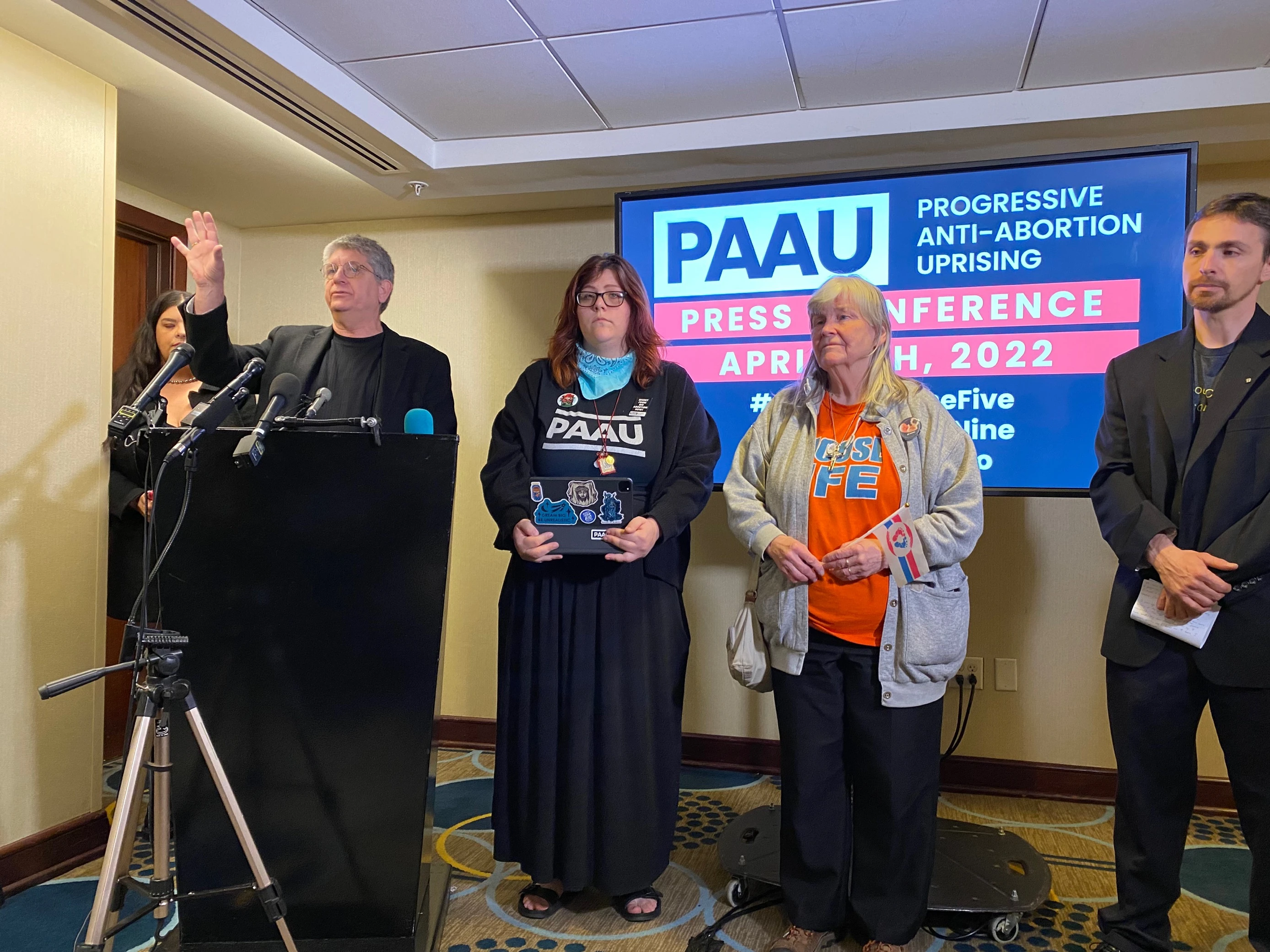 Randall Terry, spokesman for the Progressive Anti-Abortion Uprising, a pro-life group, speaks at a press conference on April 5, 2022. The group says it obtained the remains of more than 100 aborted babies, which included five babies the group says were the victims of late-term abortions, from a biohazard waste disposal company, a charge the company has denied.?w=200&h=150
