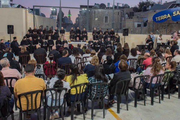 A moment of the prayer vigil for peace that was celebrated on Nov. 9, 2023, at the Terra Sancta High School in Jerusalem. Credit: Marinella Bandini