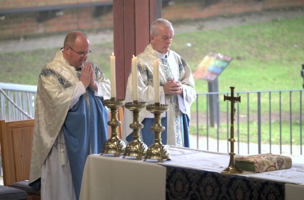 Father Robert Billing at his induction Mass as the new rector of the Shrine of Our Lady at Walsingham, Sept. 24, 2023. Credit: Norman Servais/ETWN Great Britain