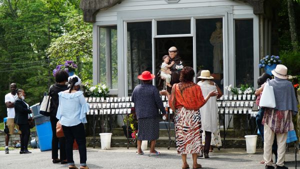 Pilgrims gather to pray at Graymoor in celebration of St. Anthony's upcoming feast day, June 12, 2022, in Garrison, New York. Courtesy of the Franciscan Friars of the Atonement