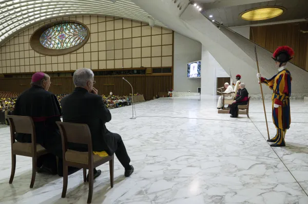 Pope Francis spoke to Catholics from northern and central Italy in the Vatican's Paul VI Hall on Sept. 17, 2022. Vatican Media.