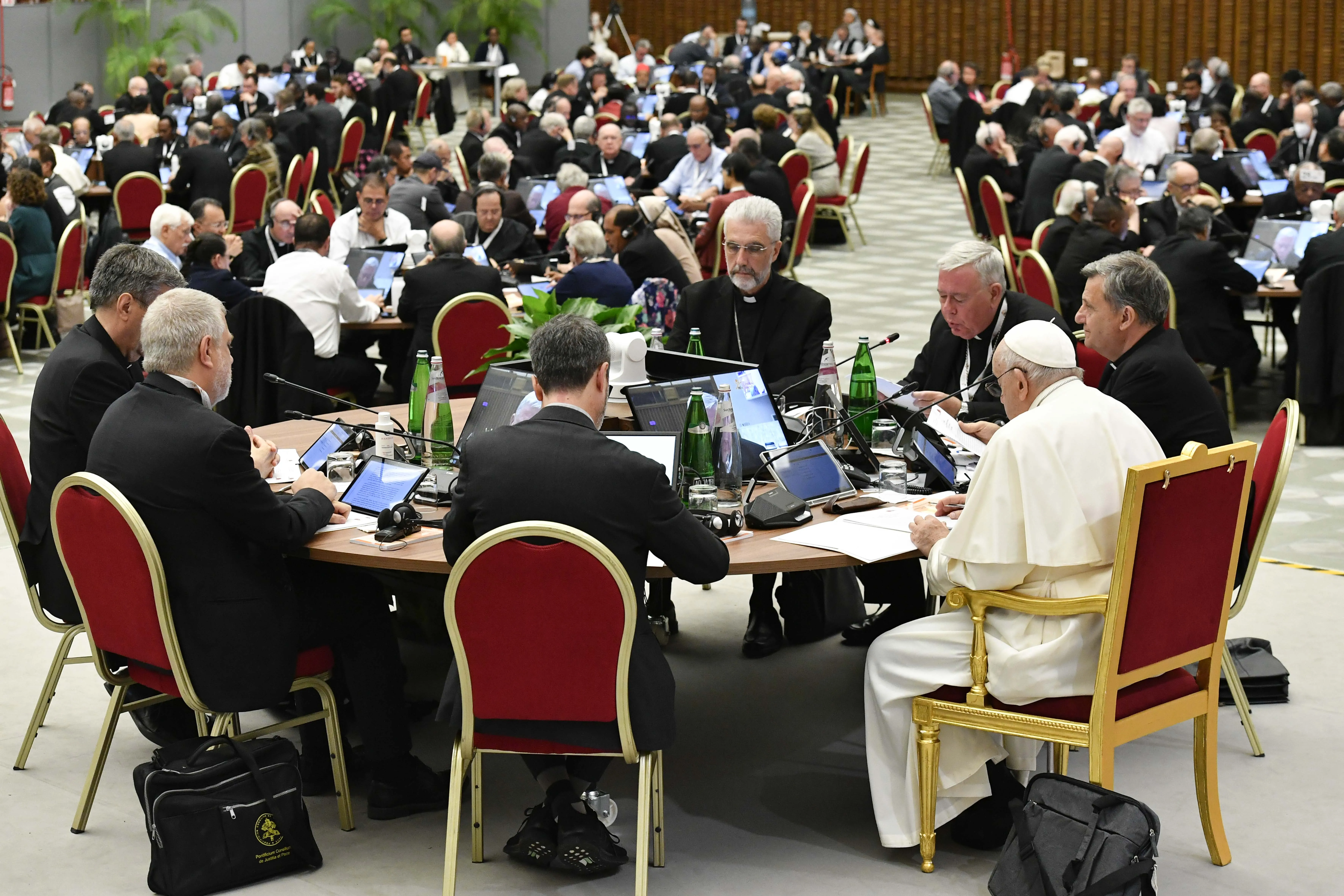 Pope Francis among the delegates of the Synod on Synodality, held in October of 2023.?w=200&h=150