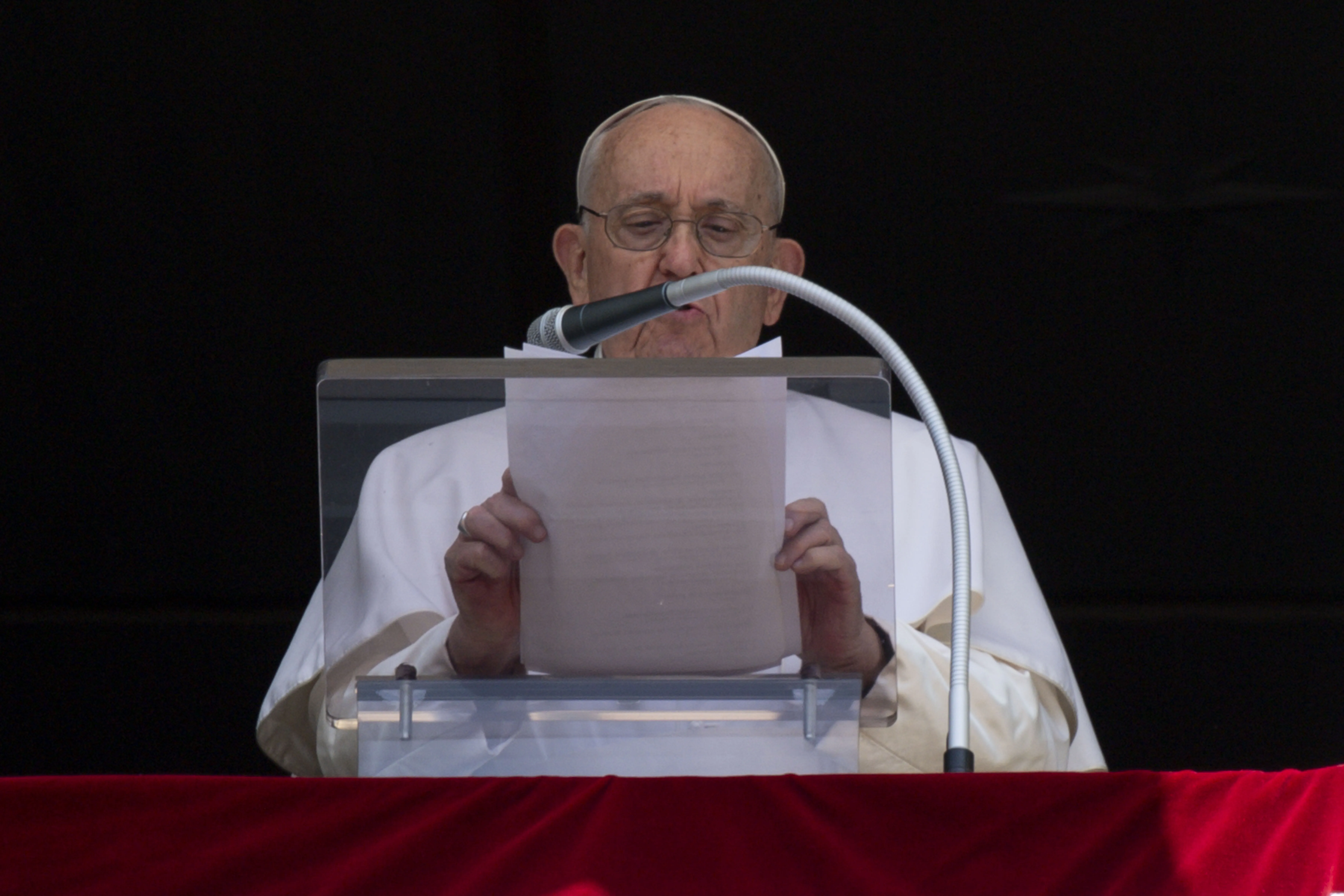 Pope Francis addresses the crowd in St. Peter’s Square in his Sunday Angelus on July 16, 2023.?w=200&h=150