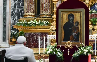 Pope Francis venerates the Salus Populi Romani icon in the Basilica of St. Mary Major on Dec. 8, 2023. Vatican Media