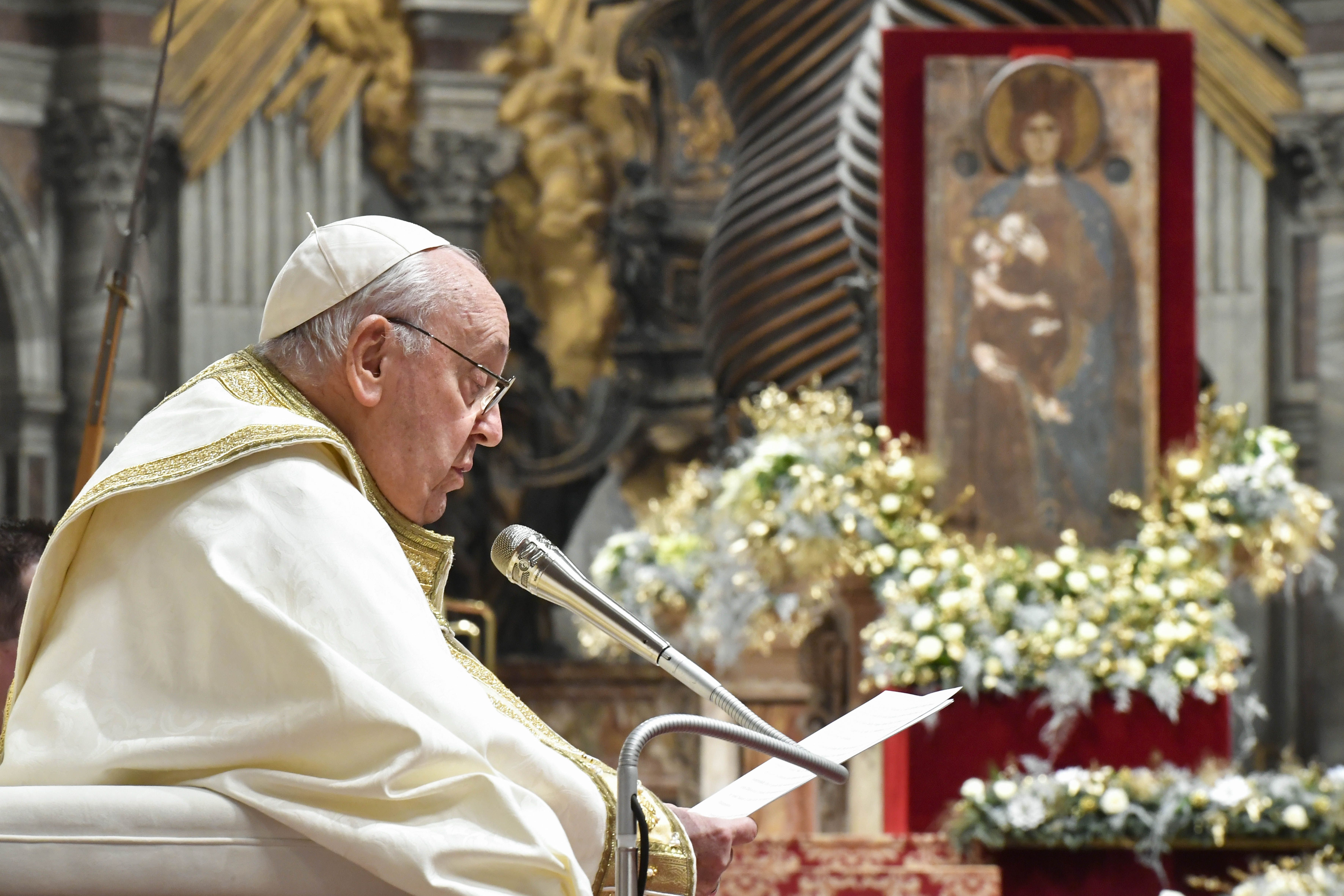 Pope Francis: Faith allows Christians to live transition into the new year ‘differently’
