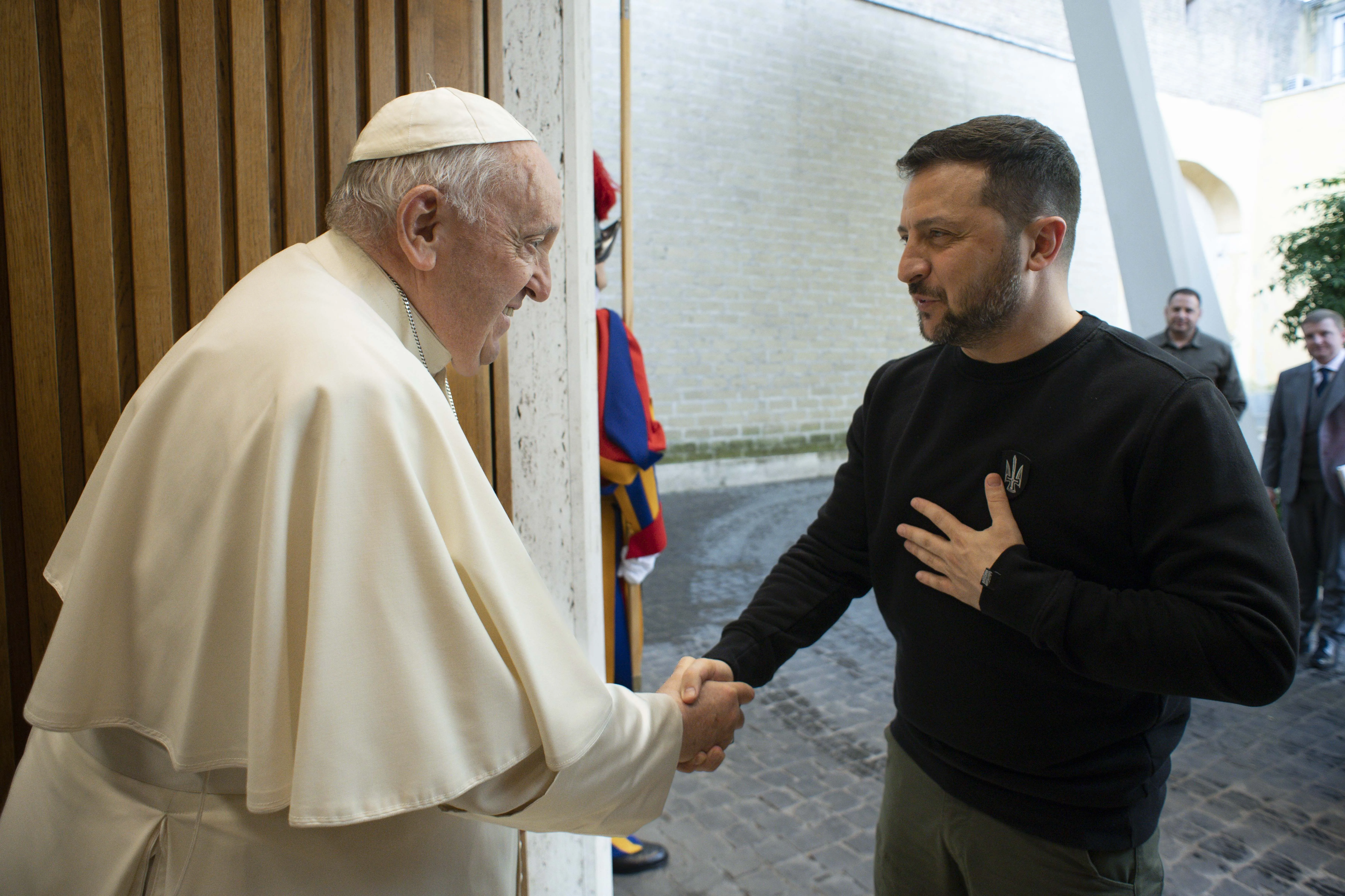 Pope Francis met Ukraine's President Volodymyr Zelenskyy at the Vatican on May 13, 2023, their first meeting since the start of the full-scale war with Russia.?w=200&h=150