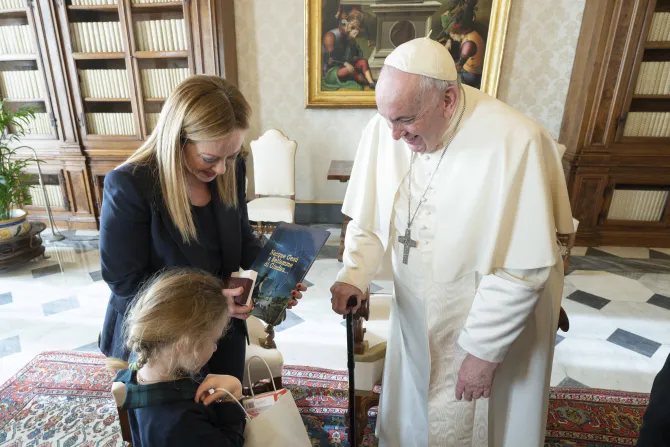 Italian Giorgia Meloni; her daughter, Ginevra Giambruno; and Pope Francis