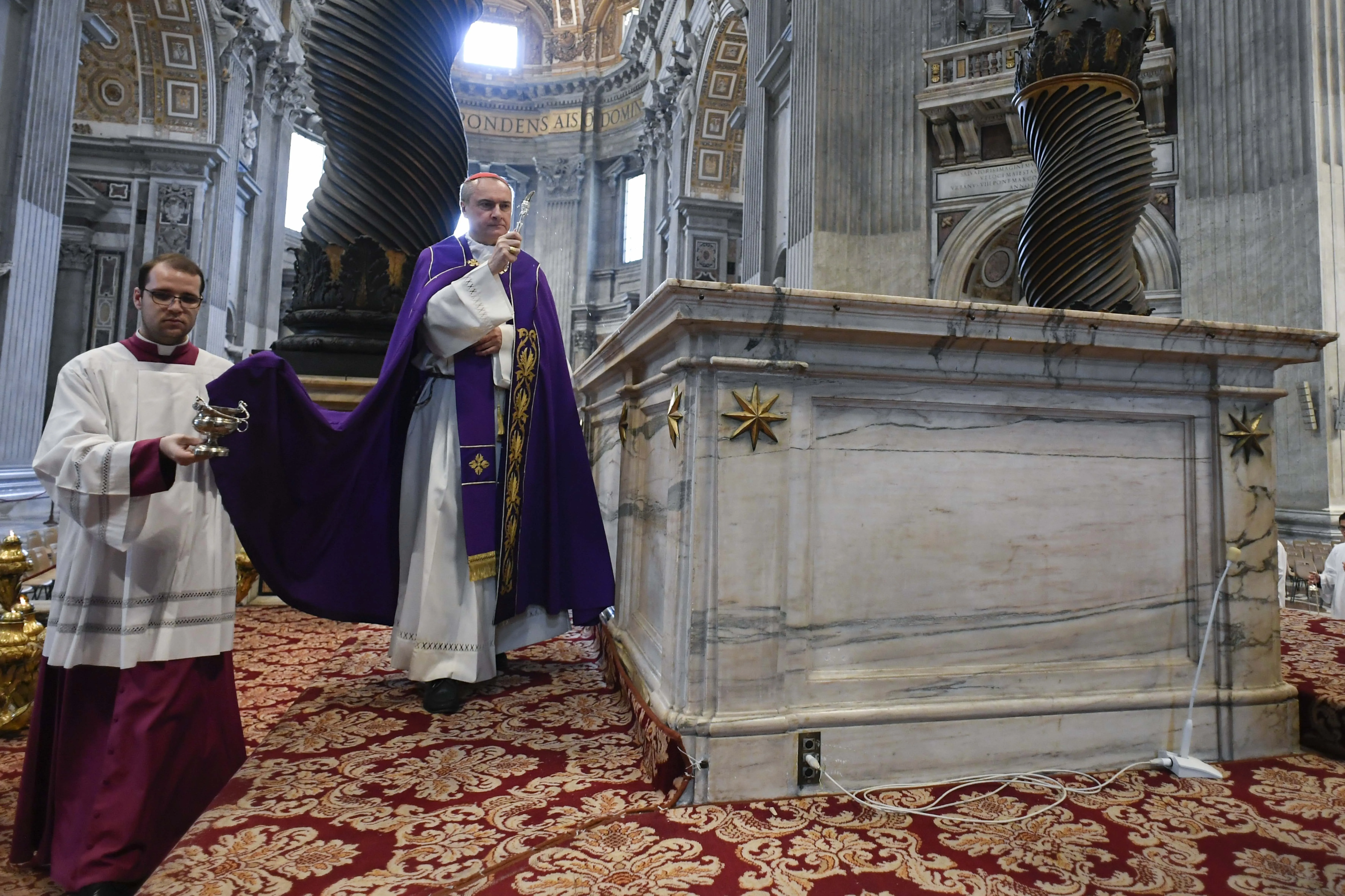 Cardinal Mauro Gambetti, archpriest of St. Peter’s Basilica, presides over a penitential rite on June 3, 2023, two days after a Polish man stripped naked and stood on the basilica’s high altar.?w=200&h=150