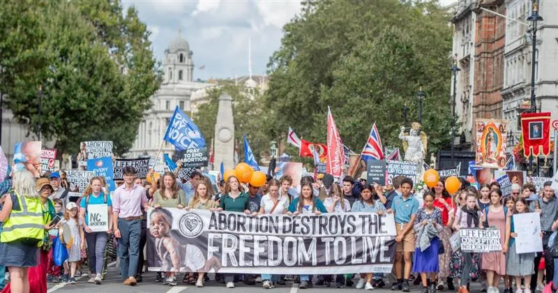 Law enforcement estimated 7,000 attended the March for Life in London, England.?w=200&h=150