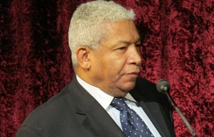 Rev. Eugene F. Rivers III. Credit: Ben P L from Provo, USA, CC BY-SA 2.0, via Wikimedia Commons